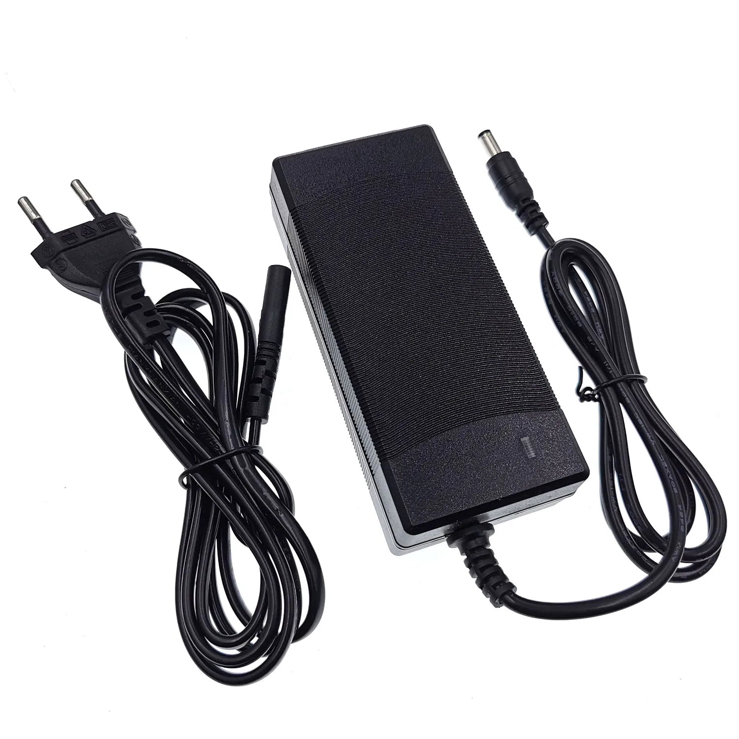 🔌 Chargeur de Batterie 36V 2A – Lithium Li-ion / Li-poly